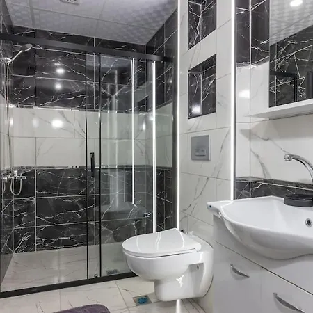 Διαμέρισμα 6-sehir Merkezinde Bueyuek Modern Αττάλεια